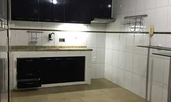 Imagem 5: Alugo Centro apto com 2 qtos, demais dependencias, Elevador, Macaé/RJ