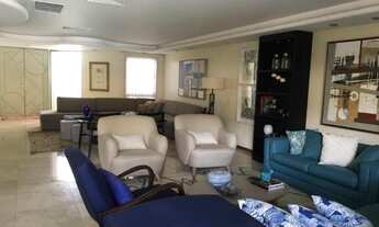 Imagem 3: Mansão em frente a praia com 4 suítes frente praia de Itacoatiara