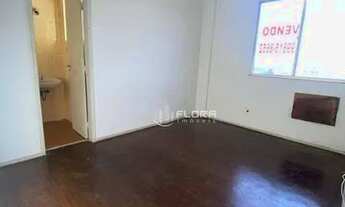 Imagem 2: Apartamento com 3 dormitórios à venda, 134 m² por R$ 300.000,00 - Comercial - Resende/RJ