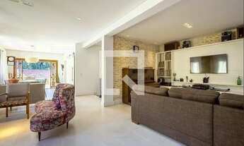 Imagem 2: Casa à Venda - Moema, 3 Quartos, 350 m2