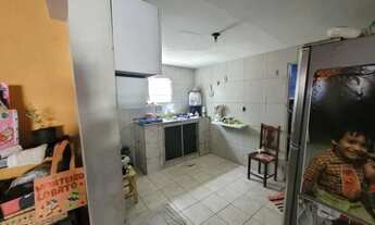 Imagem 7: Casa para Venda em Recife, Engenho do Meio, 6 dormitórios, 1 suíte, 2 banheiros, 2 vagas