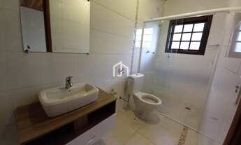 Imagem 3: Casa com 4 Dormitórios (1 Suíte) - Vila Inglesa - Campos do Jordão/SP