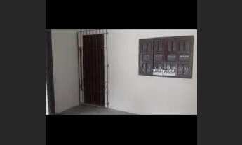 Imagem 1: Aluga se kitnet Casa com 1 dormitório