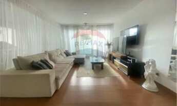 Imagem 4: Espaçosa Casa de 2 Andares com Ambientes Amplos e Charmosos no Bairro Monte Castelo - Opor