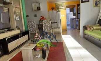 Imagem 2: Casa de andar, com piscina, no bairro Aeroporto