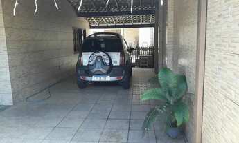 Imagem 5: PORTEIRA fechada Lagomar MACAÉ