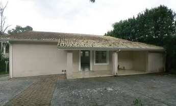 Imagem 6: Casa para aluguel possui 243 metros quadrados com 6 quartos em Vila Santo Antônio - Cotia