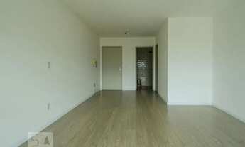 Imagem 2: Apartamento para Aluguel - Centro Histórico, 1 Quarto, 38 m2