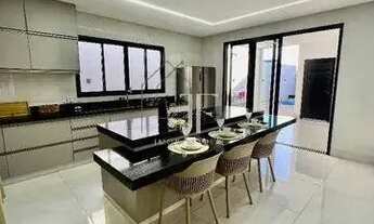 Imagem 2: PORTEIRA FECHADA ! Casa 4 suítes plenas - Portal do Sol Golfe