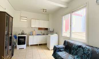 Imagem 6: Apartamento 2 dormitórios mobiliado - Excelente localização / Poucos metros do mar / Pisci