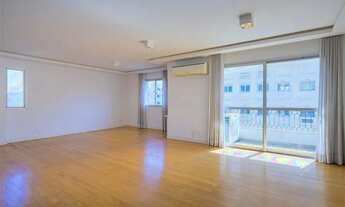 Imagem 3: Apartamento | Cobertura | Alto Padrão | Jardins| 190m² | 2 suítes