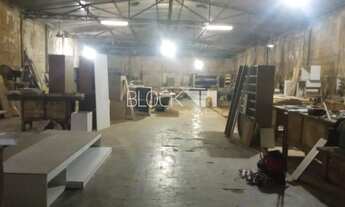 Imagem 5: Santíssimo Galpão / depósito com 4 vagas na garagem