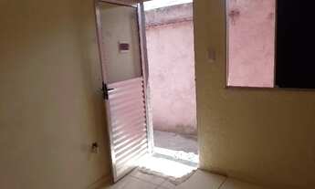 Imagem 6: CASA 1/4 ALUGAR Casa com 1 dormitório