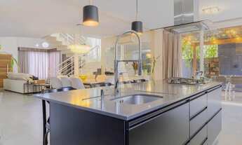 Imagem: Casa em Condomínio com 3 suíte(s) à venda