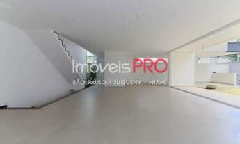 Imagem 3: Casa em condomínio fechado, 4 suítes, piscina individual no coração do Campo Belo!!!