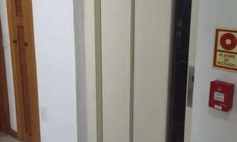 Imagem 5: Apartamento 2 dormitórios , churrasqueira , elevador , 1 vaga de garagem descoberta !