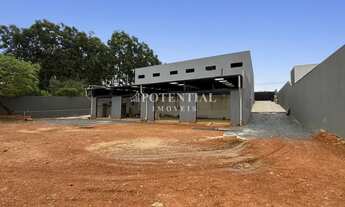 Imagem 3: POTENTIAL OFERECE OPORTUNIDADE RARA! GALPÃO DE 130M² + PÁTIO EXCLUSIVO DE 1000M² - CAMPINH