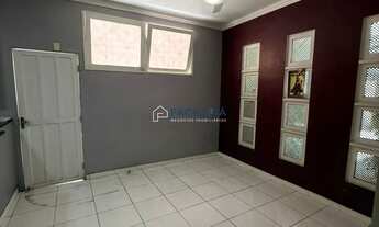 Imagem: Casa Espaçosa à Venda no Bairro São Francisco