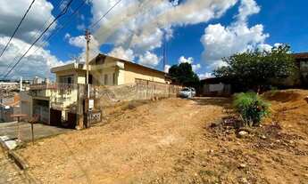 Imagem: Terreno à Venda em Santo Antônio, São