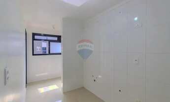 Imagem 3: Apartamento com Sacada e Churrasqueira no Bairro Uglione 2 Dormitórios por R$ 320.000