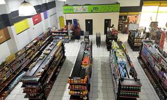 Imagem 4: Salão Galpão Galpão / depósito com 5 vagas na garagem