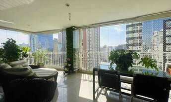 Imagem: Apartamento com 3 dormitórios, 186 m²