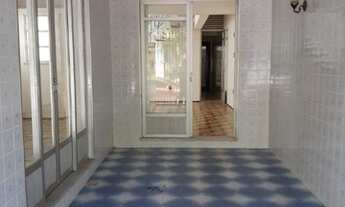 Imagem 3: Alugamos uma casa com 2 pavimentos, 4 quartos (3 suítes) na Travessa 3 de Maio, São Brás