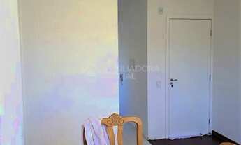 Imagem 2: PORTO ALEGRE - Apartamento Padrão - Cavalhada