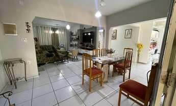 Imagem 2: Casa com 300 mtr² de área privativa, 03 quartos, escritório no Cohajap