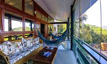 Imagem 2: Casa de condomínio para venda possui 700 metros quadrados com 6 quartos