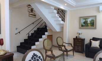 Imagem 5: Sobrado Triplex c/ piscina, 236 m2, 4 Suítes, 2 salas, isolado, Salão de Jogos, mini quadr