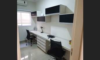 Imagem 3: Casa de condomínio para aluguel e venda possui 330 metros quadrados com 4 quartos