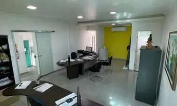 Imagem 3: Ótimo escritório montado