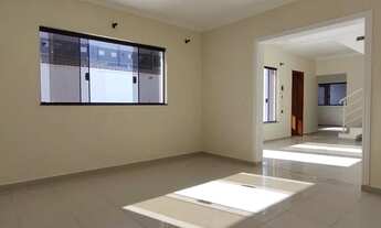 Imagem 6: SOBRADO COM PISCINA E SUÍTE MASTER!