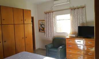 Imagem 5: Casa no vetorasso com Três quartos, uma suíte e terreno de 380m²