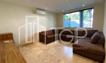 Imagem 6: Casa de condomínio para venda tem 678 metros quadrados com 4 quartos