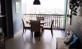 Imagem 3: Lindo apto à venda no Ed. Mistral, 2 suites, closet, semi-mobiliado