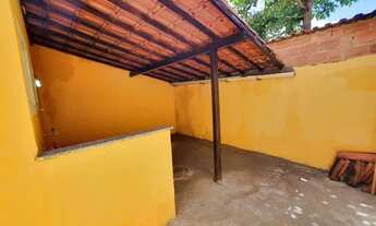 Imagem 2: Vendo casa com quintal em condomínio