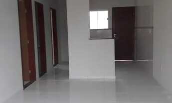 Imagem 2: Casa próximo da estação de trem e terminal de Extremoz