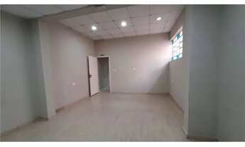 Imagem 3: Casa - Rua Tito - 4 ambientes, dois banheiros e copa