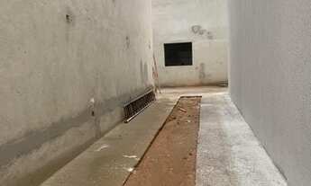 Imagem 2: Casa Duplex para Venda em Sarzedo, Masterville, 3 dormitórios, 1 suíte, 3 banheiros, 2 vag