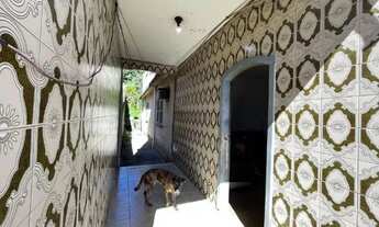 Imagem 3: Casa espaçosa + garagem de 34 metros quadrados (pode ser transformada em comércio, escritó