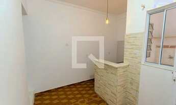 Imagem 2: Casa para Aluguel - Vila Zat, 1 Quarto, 25 m2