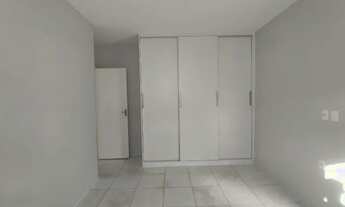 Imagem 6: Casa Aluga -Casa Comercial na zona Leste