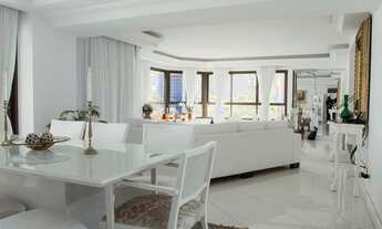 Imagem 3: Cobertura de alto padrão no jardim Apipema com fino acabamento, excelente localização, com