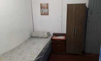 Imagem: Alugo quarto mobiliado