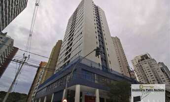 Imagem 2: Apartamento com 3 dormitórios para alugar, 79 m² por R$ 2.789,03/mês - Bigorrilho - Curiti