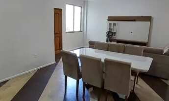 Imagem 4: Lotus aluga apto mobiliado em frente a Praça Batista Campos