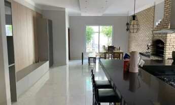 Imagem: Casa em capim macio com 3 quartos 190m²