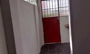 Imagem 4: Casa de 2 quartos no Jardim Alterosa. Água e luz incluso